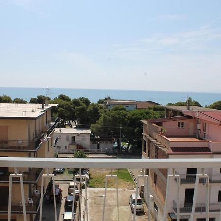 Hotel Corallo Вилапиана Екстериор снимка